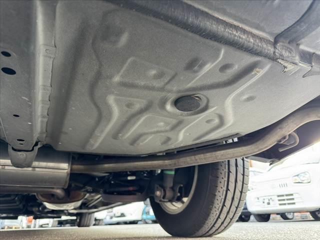 ヴォクシー Ｖ　車検整備付　禁煙車　フルセグナビ　セーフティセンスＣ　電動スライドドア　Ｐスタート　Ｂモニター　ＥＴＣ　ＬＥＤ　Ａハイビーム　先行車発進告知機能　クルコン　Ａライト　革巻きステアリング　ＢＴ　ステリモ（47枚目）