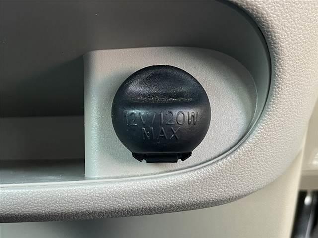 タント 　車検整備付　禁煙車　キーレス　両側スライドドア　横滑り防止装置　ＥＴＣ　アイドリングストップ　ＣＤオーディオ　電動格納ミラー　後席ロールサンシェード　ブラックリアスポイラー　ＳＲＳエアＢ　エアコン（28枚目）