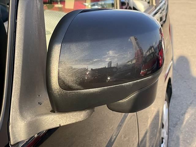 タント 　車検整備付　禁煙車　キーレス　両側スライドドア　横滑り防止装置　ＥＴＣ　アイドリングストップ　ＣＤオーディオ　電動格納ミラー　後席ロールサンシェード　ブラックリアスポイラー　ＳＲＳエアＢ　エアコン（33枚目）