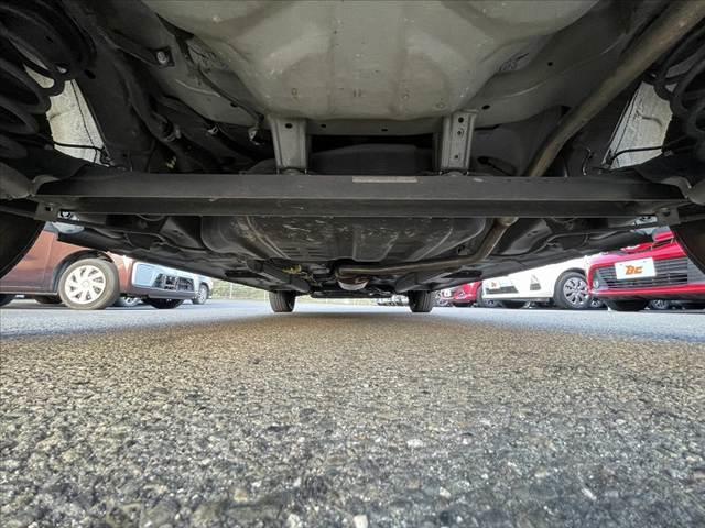 タント 　車検整備付　禁煙車　キーレス　両側スライドドア　横滑り防止装置　ＥＴＣ　アイドリングストップ　ＣＤオーディオ　電動格納ミラー　後席ロールサンシェード　ブラックリアスポイラー　ＳＲＳエアＢ　エアコン（45枚目）