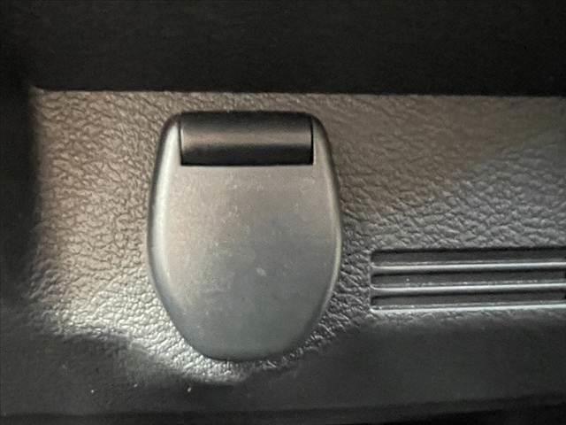 デイズ Ｂ　禁煙　車検整備付　エマージェンシーブレーキ　フロントバックソナー　Ａライト　ハイビームアシスト　車線逸脱警報　インテリジェントＤＡ　電動オート格納ミラー　バニティミラー　キーレス　マニュアルエアコン（33枚目）