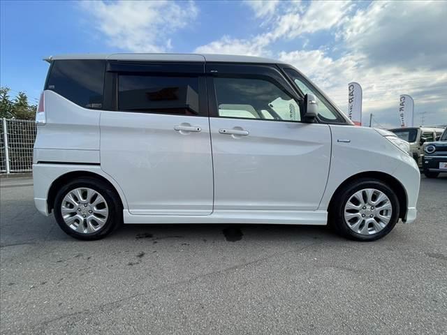 ガラスコーティングなども行っております。プロの業者による、施工ですのでご安心してお頼みください。