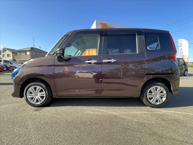 ルーミー Ｇ　後期　車検整備付　ナビ　スマアシ　シートヒーター　Ｂカメラ　両側電動スライドドア　ＥＴＣ　ドラレコ　Ｐスタート　ＬＥＤ　ＢＴ　Ａライト　ステリモ　Ｗエアバッグ　ＡＡＣ　シートアンダートレイ　Ａストップ（12枚目）