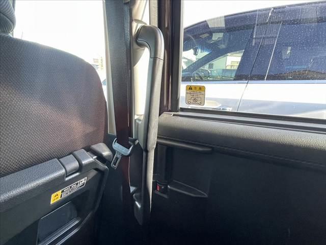 ルーミー Ｇ　後期　車検整備付　ナビ　スマアシ　シートヒーター　Ｂカメラ　両側電動スライドドア　ＥＴＣ　ドラレコ　Ｐスタート　ＬＥＤ　ＢＴ　Ａライト　ステリモ　Ｗエアバッグ　ＡＡＣ　シートアンダートレイ　Ａストップ（35枚目）