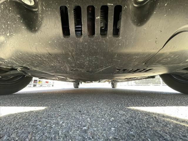 ルーミー Ｇ　後期　車検整備付　ナビ　スマアシ　シートヒーター　Ｂカメラ　両側電動スライドドア　ＥＴＣ　ドラレコ　Ｐスタート　ＬＥＤ　ＢＴ　Ａライト　ステリモ　Ｗエアバッグ　ＡＡＣ　シートアンダートレイ　Ａストップ（51枚目）