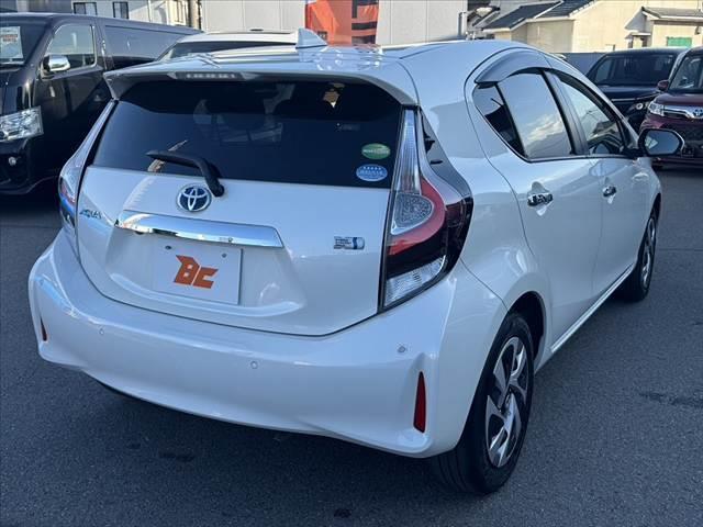 アクア Ｓスタイルブラック　後期　車検整備付　純正ナビ　全方位モニター　セーフティセンス　インテリジェントクリアランスソナー　ＬＥＤ　Ａライト　電動オート格納ドアミラー　Ｐスタート　アームレスト　Ｐガラス　Ｒワイパー　ドラレコ（15枚目）