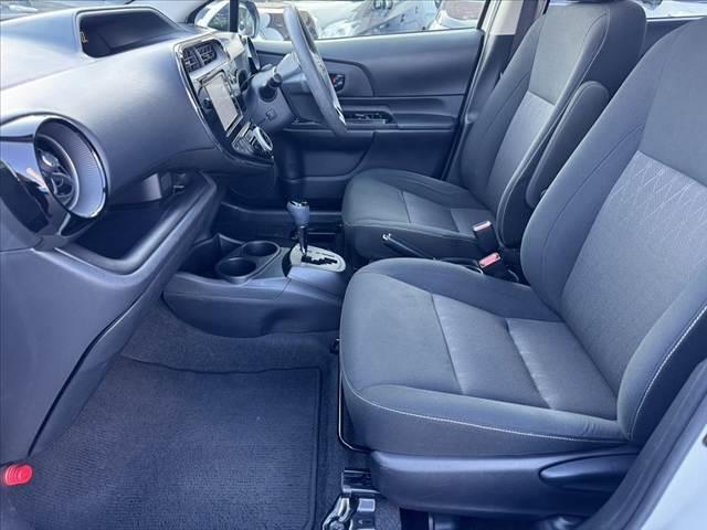 アクア Ｓスタイルブラック　後期　車検整備付　純正ナビ　全方位モニター　セーフティセンス　インテリジェントクリアランスソナー　ＬＥＤ　Ａライト　電動オート格納ドアミラー　Ｐスタート　アームレスト　Ｐガラス　Ｒワイパー　ドラレコ（17枚目）