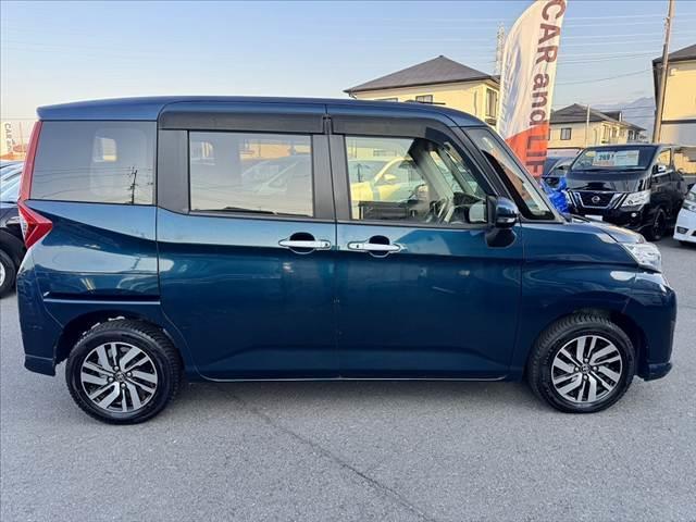 ルーミー カスタムＧ　Ｓ　禁煙車　ＳＡ２　８インチナビ　Ｂモニ　クルコン　両電　ＢＴ　ＤＶＤ再生　スマートキー　ＬＥＤ　フォグＬＥＤ　横滑り防止　ＡＡＣ　純正ＡＷ　電格ミラー　後席ロールサンシェード　シートアンダートレイ（11枚目）