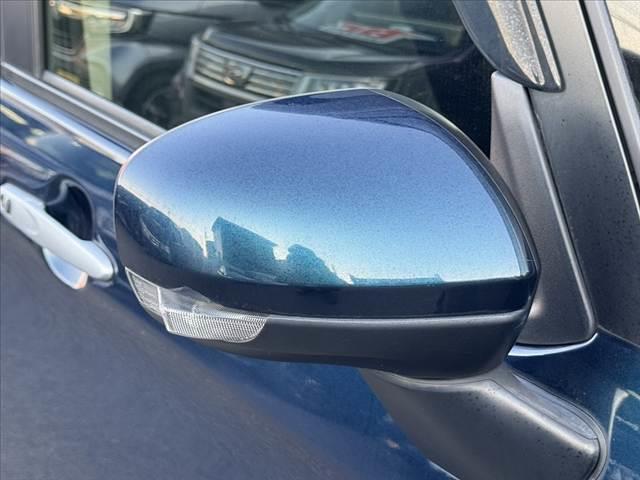 ルーミー カスタムＧ　Ｓ　禁煙車　ＳＡ２　８インチナビ　Ｂモニ　クルコン　両電　ＢＴ　ＤＶＤ再生　スマートキー　ＬＥＤ　フォグＬＥＤ　横滑り防止　ＡＡＣ　純正ＡＷ　電格ミラー　後席ロールサンシェード　シートアンダートレイ（35枚目）