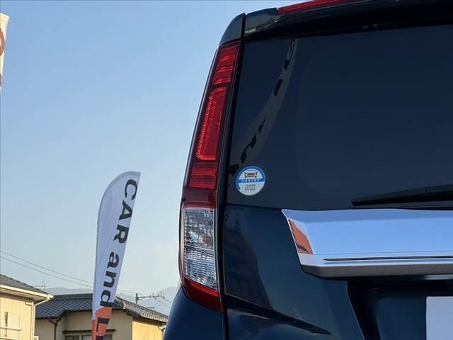 ルーミー カスタムＧ　Ｓ　禁煙車　ＳＡ２　８インチナビ　Ｂモニ　クルコン　両電　ＢＴ　ＤＶＤ再生　スマートキー　ＬＥＤ　フォグＬＥＤ　横滑り防止　ＡＡＣ　純正ＡＷ　電格ミラー　後席ロールサンシェード　シートアンダートレイ（39枚目）