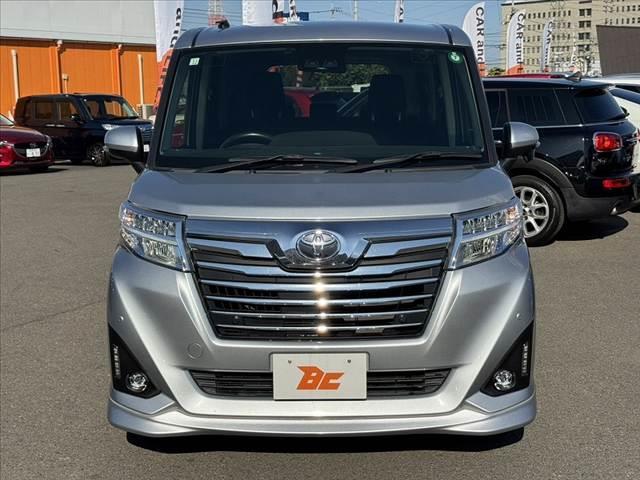 ルーミー カスタムＧ　車検整備付　禁煙車　フルセグナビ　Ｂカメラ　シートヒーター　両電スラ　ＢＴ　バックカメラ　ＥＴＣ　ステリモ　Ｐスタート　スマートキー　スペア　スマアシＩＩＩ　Ａライト　Ａハイビーム　ＬＥＤ　フォグ（9枚目）