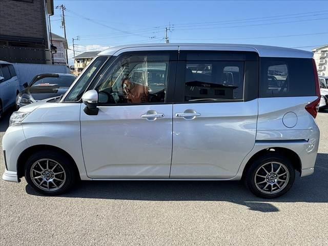ルーミー カスタムＧ　車検整備付　禁煙車　フルセグナビ　Ｂカメラ　シートヒーター　両電スラ　ＢＴ　バックカメラ　ＥＴＣ　ステリモ　Ｐスタート　スマートキー　スペア　スマアシＩＩＩ　Ａライト　Ａハイビーム　ＬＥＤ　フォグ（12枚目）