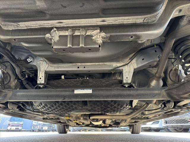 ルーミー カスタムＧ　車検整備付　禁煙車　フルセグナビ　Ｂカメラ　シートヒーター　両電スラ　ＢＴ　バックカメラ　ＥＴＣ　ステリモ　Ｐスタート　スマートキー　スペア　スマアシＩＩＩ　Ａライト　Ａハイビーム　ＬＥＤ　フォグ（48枚目）