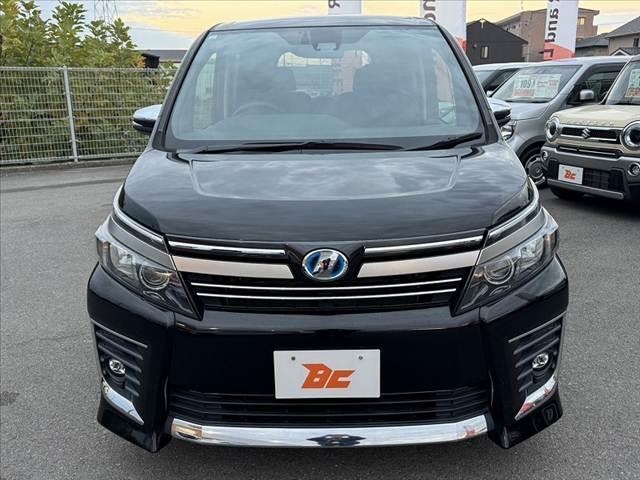 ヴォクシー ハイブリッドZS 煌II 車検整備付 禁煙車 フルセグナビ セーフティセンスC 電動スライドドア Pスタート Bモニター ETC LED Aハイビーム 先行車発進告知機能 クルコン Aライト 革巻きステアリング BT ステリモ(9枚目)
