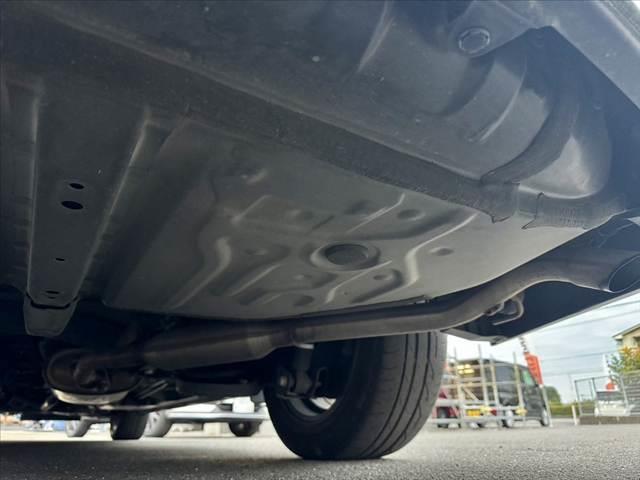 ヴォクシー ハイブリッドZS 煌II 車検整備付 禁煙車 フルセグナビ セーフティセンスC 電動スライドドア Pスタート Bモニター ETC LED Aハイビーム 先行車発進告知機能 クルコン Aライト 革巻きステアリング BT ステリモ(48枚目)