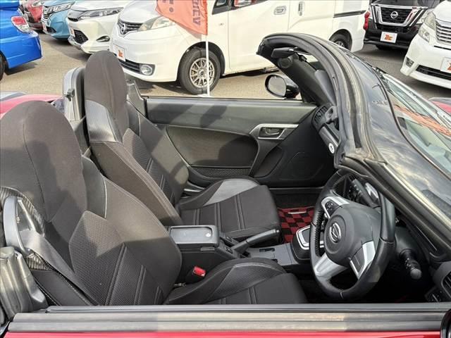 コペン 車検整備付 禁煙車 純正ナビ Bカメラ ステリモ BT フルセグ DVD再生 スマートキー Pスタート LED フォグ 純正AW 横滑り防止 シートヒーター AAC ABS 革巻きステア SRSエアB(19枚目)