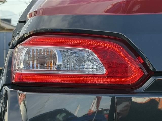 コペン 車検整備付 禁煙車 純正ナビ Bカメラ ステリモ BT フルセグ DVD再生 スマートキー Pスタート LED フォグ 純正AW 横滑り防止 シートヒーター AAC ABS 革巻きステア SRSエアB(36枚目)