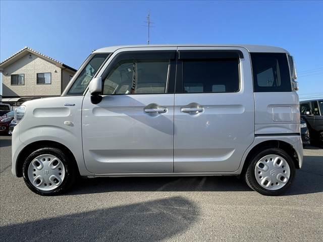 スペーシア ハイブリッドＧ　禁煙　ナビ　セーフティＳ　Ｂカメラ　地デジ　ドラレコ　Ｐスタート　スマートキー　Ａライト　ＡＡＣ　ＬＤＡ　クリソナ　Ａストップ　電格　Ｐガラス　ＵＶカット　シート下ＢＯＸ　ベンチシート　アームレスト（12枚目）