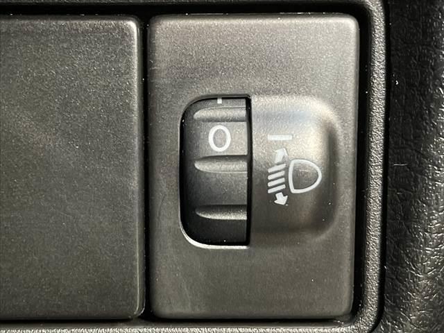 スペーシア ハイブリッドＧ　禁煙　ナビ　セーフティＳ　Ｂカメラ　地デジ　ドラレコ　Ｐスタート　スマートキー　Ａライト　ＡＡＣ　ＬＤＡ　クリソナ　Ａストップ　電格　Ｐガラス　ＵＶカット　シート下ＢＯＸ　ベンチシート　アームレスト（33枚目）