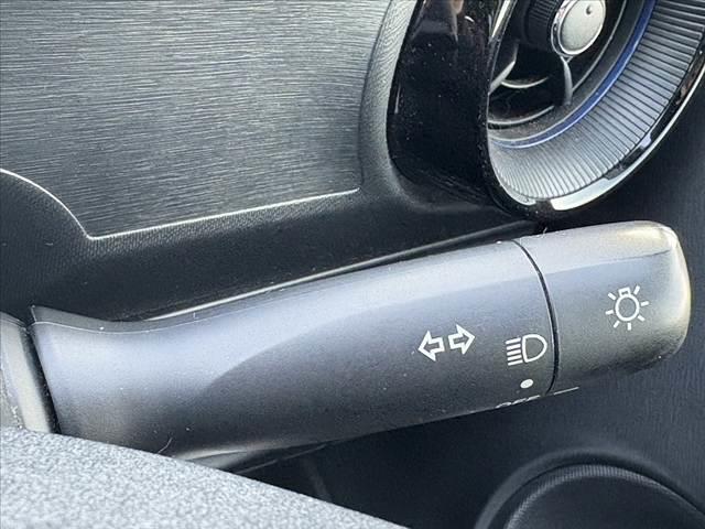 アクア S 後期 禁煙 純正ナビ Bモニター 地デジ ステリモ 社外15インチAW BT ETC Pガラス Rワイパー シートリフター シートバックポケット デジタルメーター キーレス アシストグリップ AAC(24枚目)