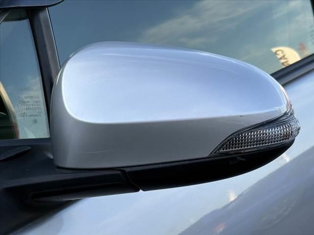 アクア S 後期 禁煙 純正ナビ Bモニター 地デジ ステリモ 社外15インチAW BT ETC Pガラス Rワイパー シートリフター シートバックポケット デジタルメーター キーレス アシストグリップ AAC(33枚目)