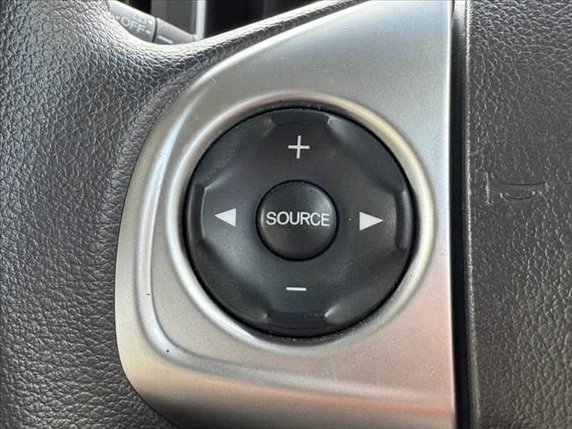 N-ONE G・Lパッケージ 後期 フルセグナビ BT Aライト Bカメラ DVD ETC ステリモ Pスタート スマートキー 電格ミラー プラズマクラスター付AAC Wエアバッグ シートリフター ハーフシェイドFウィンドウ(6枚目)