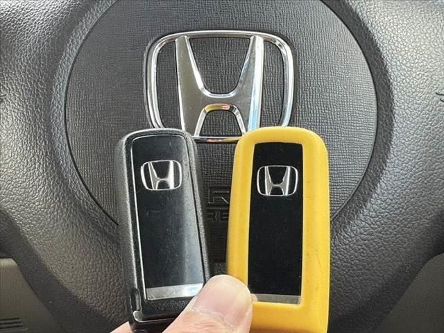 N-ONE G・Lパッケージ 後期 フルセグナビ BT Aライト Bカメラ DVD ETC ステリモ Pスタート スマートキー 電格ミラー プラズマクラスター付AAC Wエアバッグ シートリフター ハーフシェイドFウィンドウ(22枚目)