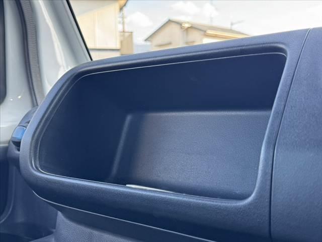 アクティトラック SDX 5速ミッション 車検整備付 リモコンキー マニュアルエアコン パワーウィンドウ パワードアロック 三方開荷台 ガードパイプ付トリイ 荷台作業灯 FMラジオ 社外12AW シガー ETC エアバッグ(24枚目)