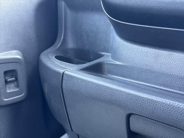 アクティトラック SDX 5速ミッション 車検整備付 リモコンキー マニュアルエアコン パワーウィンドウ パワードアロック 三方開荷台 ガードパイプ付トリイ 荷台作業灯 FMラジオ 社外12AW シガー ETC エアバッグ(25枚目)