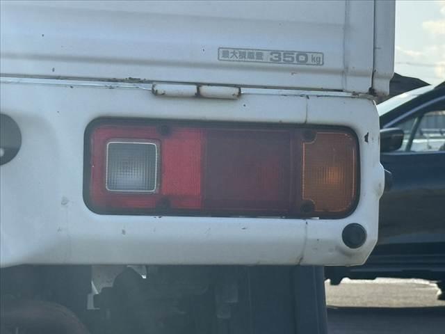 アクティトラック SDX 5速ミッション 車検整備付 リモコンキー マニュアルエアコン パワーウィンドウ パワードアロック 三方開荷台 ガードパイプ付トリイ 荷台作業灯 FMラジオ 社外12AW シガー ETC エアバッグ(33枚目)