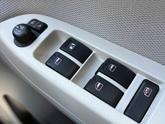 ムーヴ X SAIII 車検整備付 後期 ナビ Pスタ シートヒーター 地デジ スマートキー Aライト AAC 純正14AW Aストップ 電格 横滑防止 レベライザー アームレスト ベンチシート チルトステア シートリフター(25枚目)