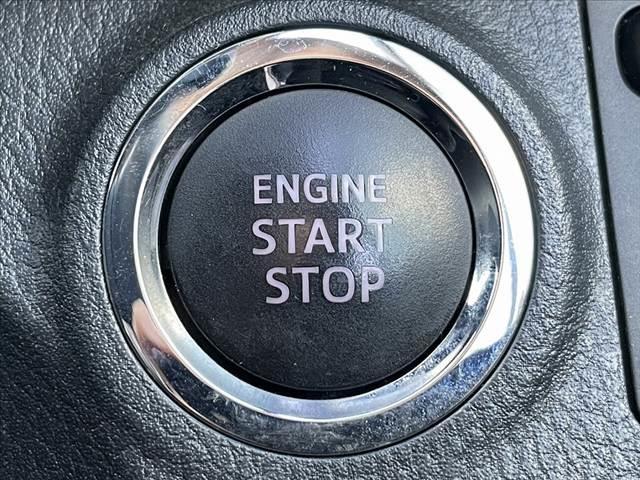 ヴィッツ Ｆ　セーフティーエディションＩＩＩ　後期　ナビ　セーフティＳ　ＬＥＤ　Ａライト　Ｂカメラ　ＢＴ　ＤＶＤ　ＥＴＣ　Ｐスタート　Ａ／Ｃ　Ｐガラス　フォグランプ　Ｗエアバッグ　バニティミラー　電格ミラー　ＡＢＳ　スマートエントリー（5枚目）