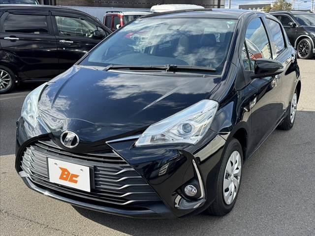 ヴィッツ Ｆ　セーフティーエディションＩＩＩ　後期　ナビ　セーフティＳ　ＬＥＤ　Ａライト　Ｂカメラ　ＢＴ　ＤＶＤ　ＥＴＣ　Ｐスタート　Ａ／Ｃ　Ｐガラス　フォグランプ　Ｗエアバッグ　バニティミラー　電格ミラー　ＡＢＳ　スマートエントリー（10枚目）