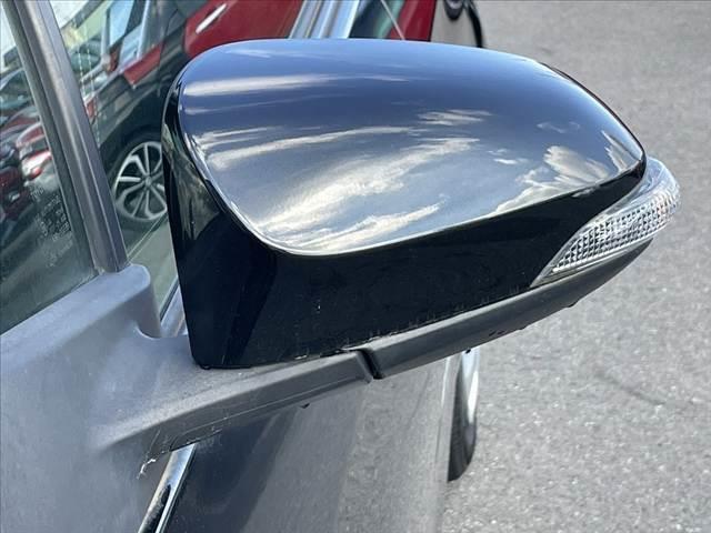 ヴィッツ Ｆ　セーフティーエディションＩＩＩ　後期　ナビ　セーフティＳ　ＬＥＤ　Ａライト　Ｂカメラ　ＢＴ　ＤＶＤ　ＥＴＣ　Ｐスタート　Ａ／Ｃ　Ｐガラス　フォグランプ　Ｗエアバッグ　バニティミラー　電格ミラー　ＡＢＳ　スマートエントリー（38枚目）