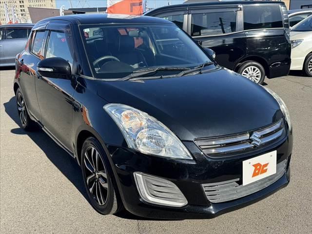 スイフト スタイル－ＤＪＥ　後期　社外ナビ　地デジ　ＢＴ　ＥＴＣ　ステリモ　クルコン　Ｐスタート　スマートキー　スペア　革巻きステア　シートヒーター　ＡＡＣ　純正１６インチＡＷ　横滑り防止　Ａストップ　ヘッドライトレベライザー（8枚目）