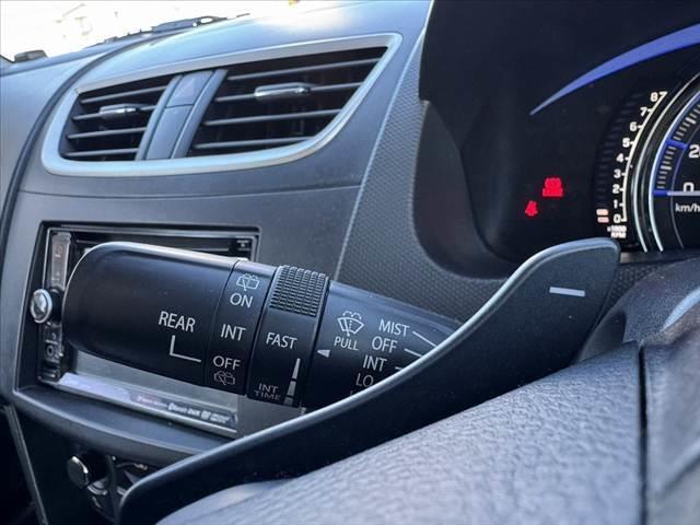 スイフト スタイル－ＤＪＥ　後期　社外ナビ　地デジ　ＢＴ　ＥＴＣ　ステリモ　クルコン　Ｐスタート　スマートキー　スペア　革巻きステア　シートヒーター　ＡＡＣ　純正１６インチＡＷ　横滑り防止　Ａストップ　ヘッドライトレベライザー（24枚目）