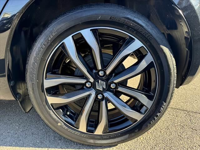 スイフト スタイル－ＤＪＥ　後期　社外ナビ　地デジ　ＢＴ　ＥＴＣ　ステリモ　クルコン　Ｐスタート　スマートキー　スペア　革巻きステア　シートヒーター　ＡＡＣ　純正１６インチＡＷ　横滑り防止　Ａストップ　ヘッドライトレベライザー（44枚目）