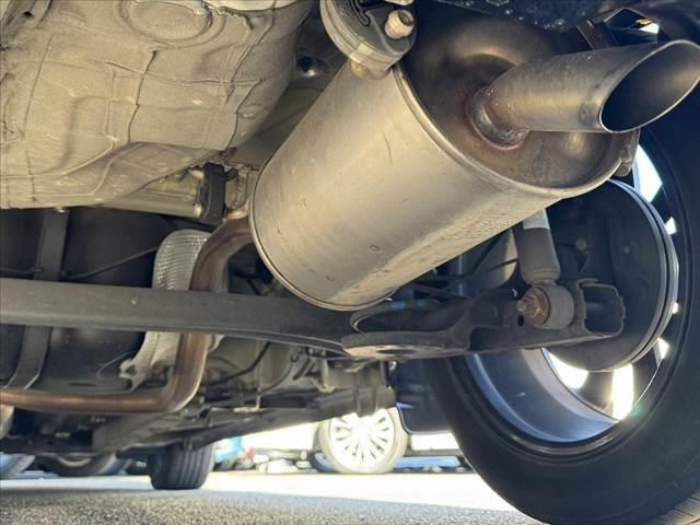 スイフト スタイル－ＤＪＥ　後期　社外ナビ　地デジ　ＢＴ　ＥＴＣ　ステリモ　クルコン　Ｐスタート　スマートキー　スペア　革巻きステア　シートヒーター　ＡＡＣ　純正１６インチＡＷ　横滑り防止　Ａストップ　ヘッドライトレベライザー（48枚目）