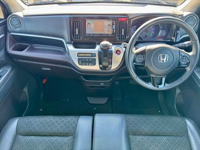 N-WGNカスタム G・ターボパッケージ 後期 純正HDDナビ 革シート Pシート シートヒーター Bモニター HID フォグ クルコン AW 革巻きステアリング AAC Pスタート VSC TRC 電動格納ドアミラー リアアンダースポイラー(2枚目)