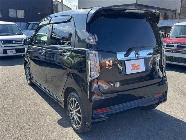 N-WGNカスタム G・ターボパッケージ 後期 純正HDDナビ 革シート Pシート シートヒーター Bモニター HID フォグ クルコン AW 革巻きステアリング AAC Pスタート VSC TRC 電動格納ドアミラー リアアンダースポイラー(13枚目)