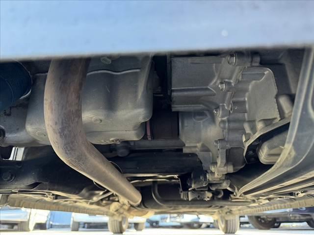 N-WGNカスタム G・ターボパッケージ 後期 純正HDDナビ 革シート Pシート シートヒーター Bモニター HID フォグ クルコン AW 革巻きステアリング AAC Pスタート VSC TRC 電動格納ドアミラー リアアンダースポイラー(45枚目)