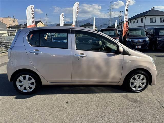 �K���X�R�[�e�B���O�Ȃǂ��s���Ă���܂��B�v���̋Ǝ҂ɂ��A�{�H�ł��̂ł����S���Ă����݂��������B