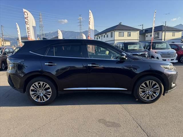 �K���X�R�[�e�B���O�Ȃǂ��s���Ă���܂��B�v���̋Ǝ҂ɂ��A�{�H�ł��̂ł����S���Ă����݂��������B