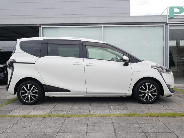 シエンタ ハイブリッドG 純正ナビ バックモニター ETC プッシュスタート 両側パワースライド LEDヘッドライト ドライブレコーダー オートハイビーム 車線逸脱警報 衝突被害軽減システムプリクラッシュセーフティ付き(4枚目)