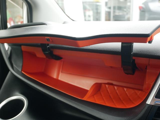 シエンタ ハイブリッドG 純正ナビ バックモニター ETC プッシュスタート 両側パワースライド LEDヘッドライト ドライブレコーダー オートハイビーム 車線逸脱警報 衝突被害軽減システムプリクラッシュセーフティ付き(18枚目)