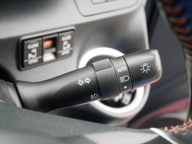 シエンタ ハイブリッドG 純正ナビ バックモニター ETC プッシュスタート 両側パワースライド LEDヘッドライト ドライブレコーダー オートハイビーム 車線逸脱警報 衝突被害軽減システムプリクラッシュセーフティ付き(28枚目)