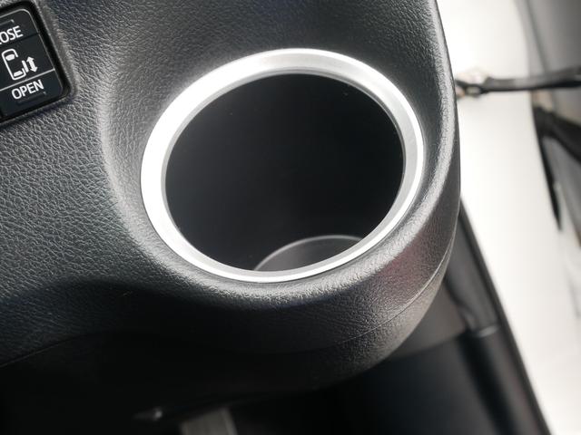 シエンタ ハイブリッドG 純正ナビ バックモニター ETC プッシュスタート 両側パワースライド LEDヘッドライト ドライブレコーダー オートハイビーム 車線逸脱警報 衝突被害軽減システムプリクラッシュセーフティ付き(34枚目)