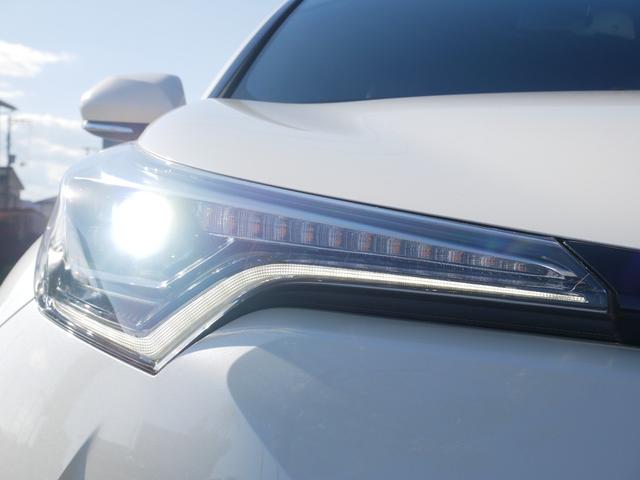 ＬＥＤヘッドライト（オートライト付き）