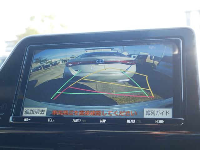 バックモニター（黄色いガイドラインのお陰で、駐車がしやすいです）