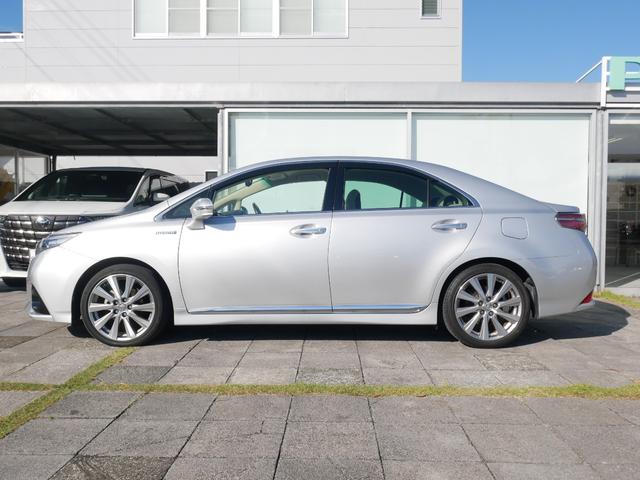 SAI G メーカーオプションナビ バックモニター ETC プッシュスタート HIDヘッドライト シートメモリー オートエアコン パワーシート スペアタイヤ スマートキー 三角表示板付き(3枚目)